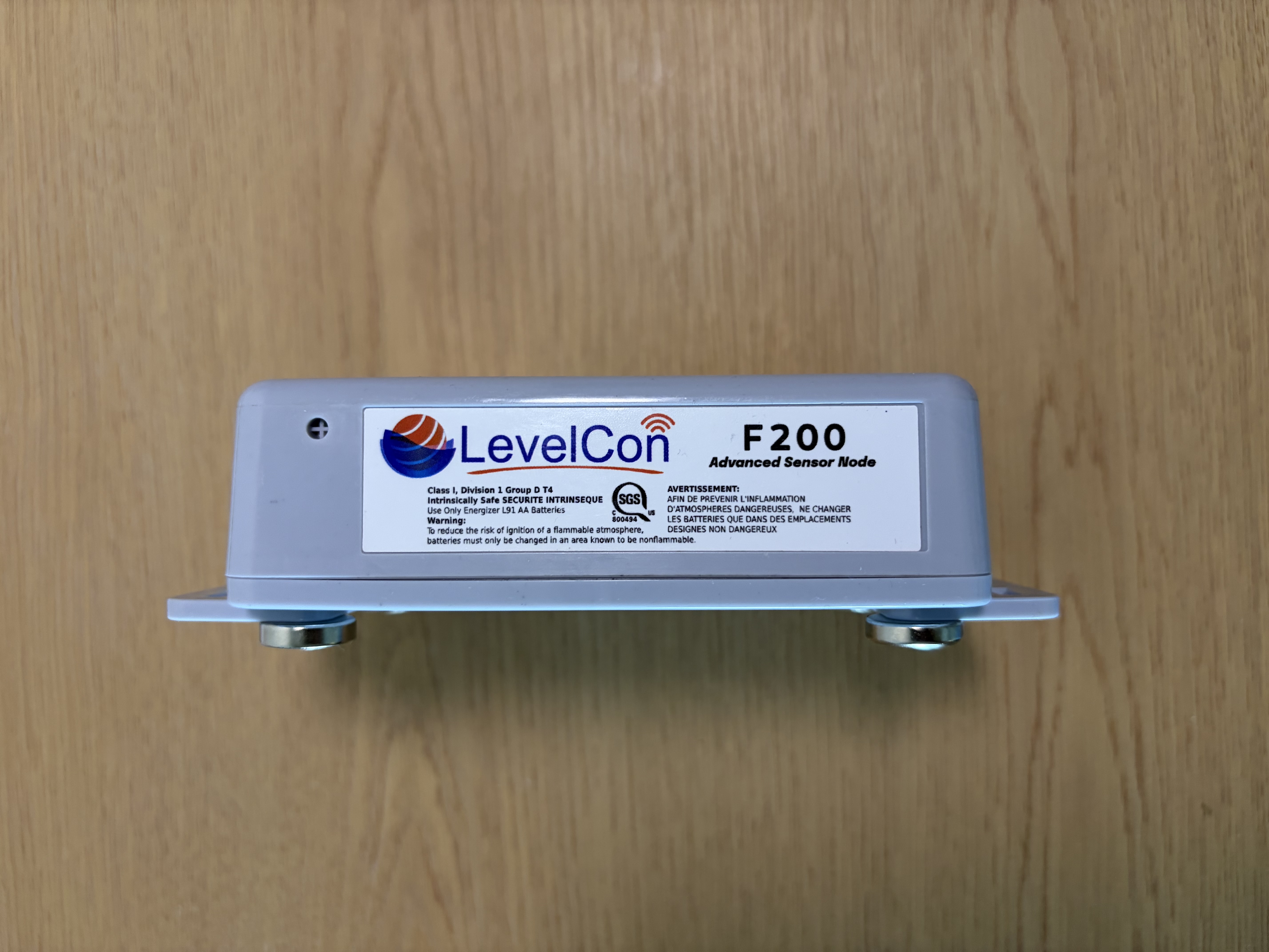 F200 LevelCon label and solar panel close-up